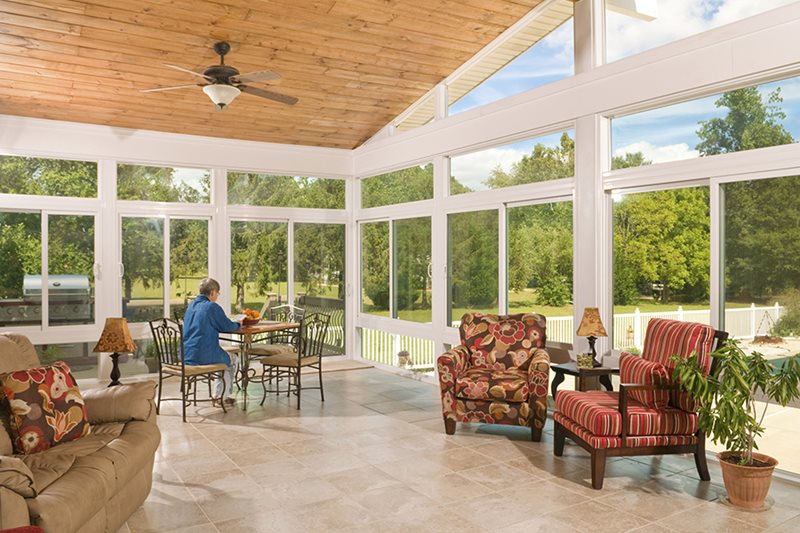 5 Reasons to Add a Sunroom