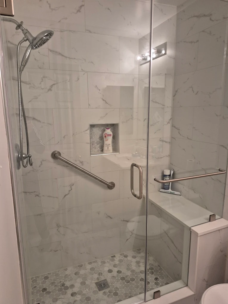 Frameless Glass Shower